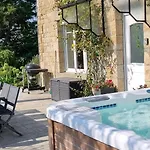 Au Mont Chez Vous #jacuzzi Et Vue Mont-st-michel# Huisnes-sur-Mer