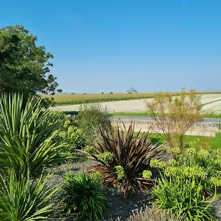 Au Mont Chez Vous #jacuzzi Et Vue Mont-st-michel# Semesterbostad