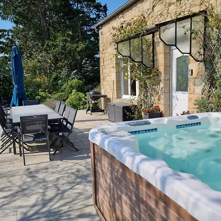 Casa vacanze Au Mont Chez Vous #jacuzzi Et Vue Mont-st-michel#