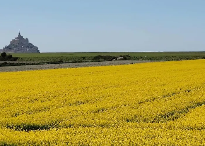 Au Mont Chez Vous #jacuzzi Et Vue Mont-st-michel# Casa vacanze *