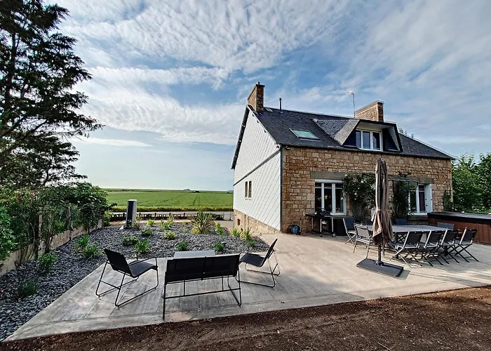 Au Mont Chez Vous #jacuzzi Et Vue Mont-st-michel# *